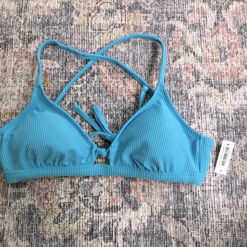 ADORE ME Doara Bikini Top, Sz M (NWT)